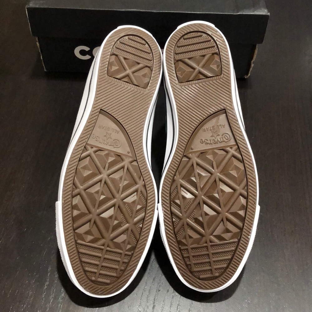 Converse CTAS High Top - Picture 4 of 6